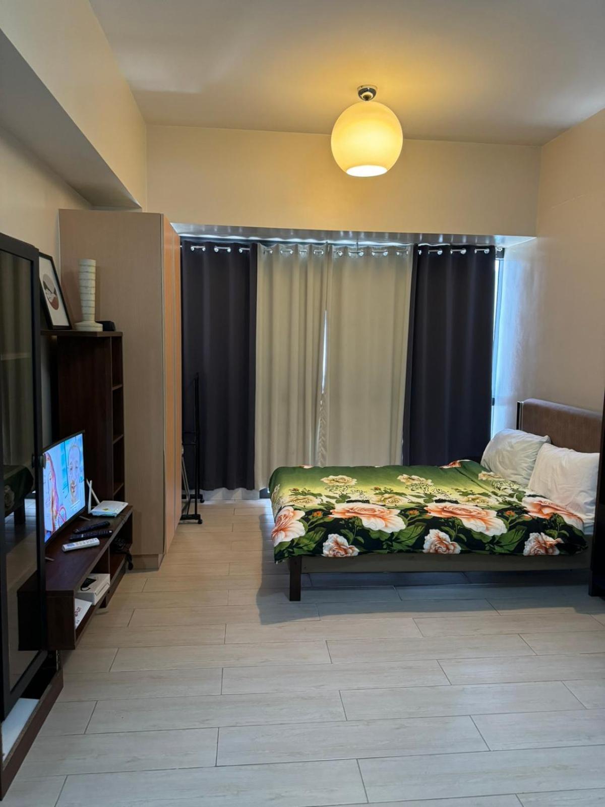 פאסאי Henry'S Newport Condotel מראה חיצוני תמונה