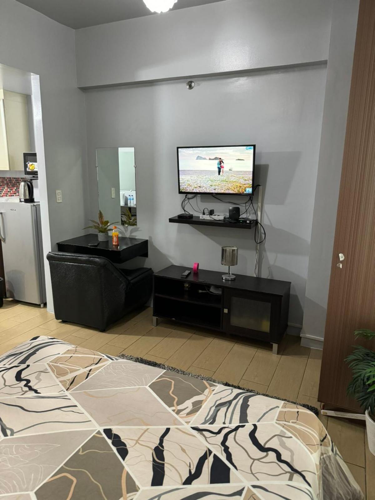 פאסאי Henry'S Newport Condotel מראה חיצוני תמונה