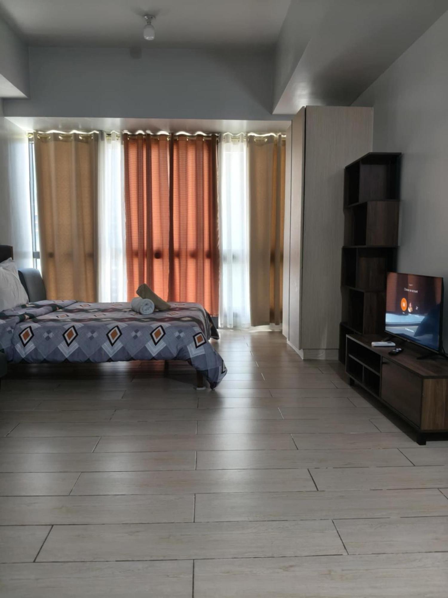 פאסאי Henry'S Newport Condotel מראה חיצוני תמונה